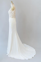 Vestido de novia elegante largo sirena con escote en V y espalda descubierta de encaje