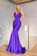 Robe de soirée sirène élégante et longue en satin avec décolleté cœur
