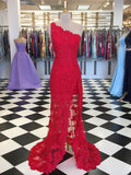 Elegantes Meerjungfrau-Ballkleid mit einer Schulter und Spitze und hohem Schlitz