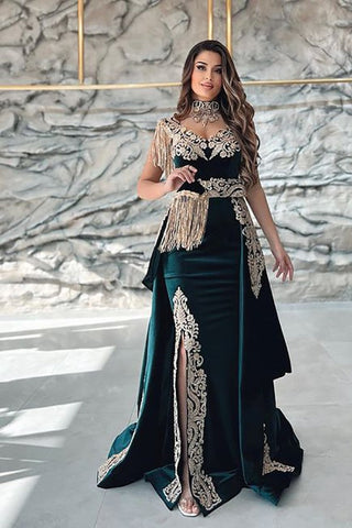 Elegant Off The Shoulder V-Neck Mermaid Evening Dress with Applique