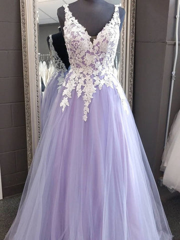 Elegantes, langes, violettes A-Linien-Ballkleid mit V-Ausschnitt, ärmellos, rückenfrei, Tüllspitze