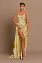 Elegante vestido de noite comprido sereia cor de vinho, em cetim, com racha