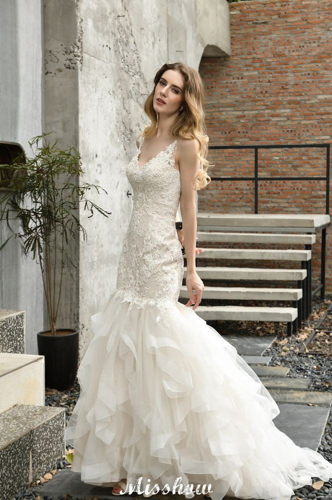 Elegant V-Ausschnitt Meerjungfrau Brautkleid Tüll Spitze Applikationen Puffärmel Brautkleid