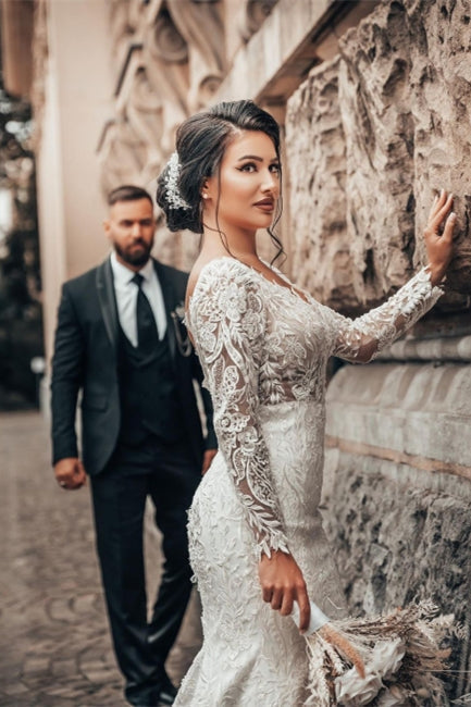 Elegant Weiß Blumen Spitze Meerjungfrau Frühlings Brautkleid Langarm V-Ausschnitt Schlanke Brautkleider
