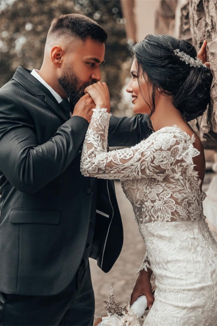 Elegant Weiß Blumen Spitze Meerjungfrau Frühlings Brautkleid Langarm V-Ausschnitt Schlanke Brautkleider