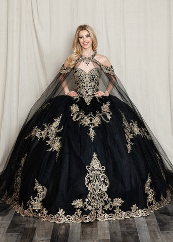 Ballkleid mit Cape und bestickter Applikation von Petite Adele PQ1016