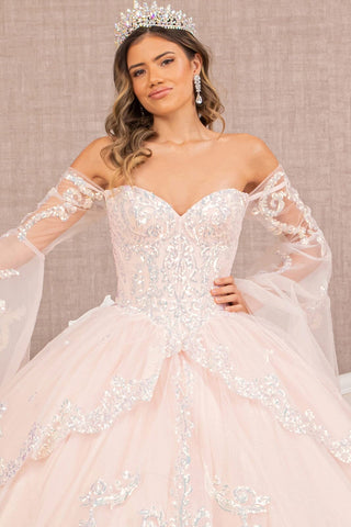 Ballkleid mit bestickten Glockenärmeln von Elizabeth K GL3109
