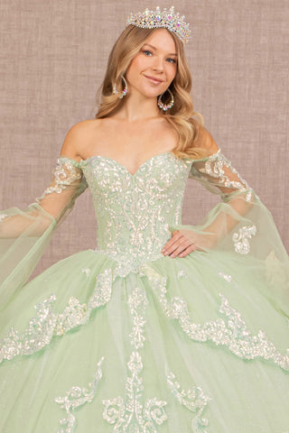 Ballkleid mit bestickten Glockenärmeln von Elizabeth K GL3109