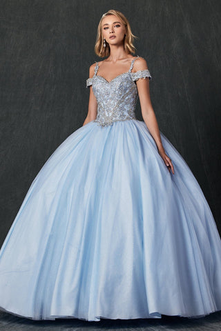 Besticktes Ballkleid mit kalten Schultern von Juliet 1430