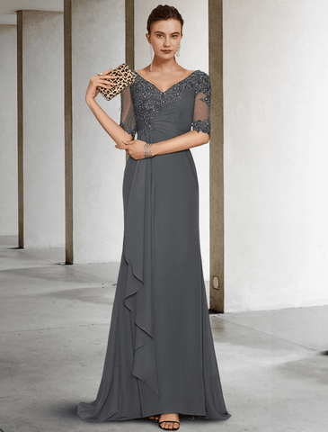 Meerjungfrau/Trompete Kleid für die Brautmutter, Vintage, elegant, V-Ausschnitt, Schleppe, Chiffon, Tüll, halbe Ärmel mit Applikationen, seitlich drapiert
