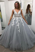 Magnifique Robe de Bal Longue Ligne A Décolleté en V Bretelles Spaghetti Tulle Dos Nu