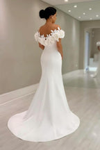 Fabelhaftes weißes Meerjungfrauen-Brautkleid aus Satin mit Trägerlos und ohne Ärmel