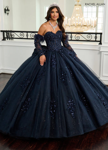 Quinceanera-Kleid mit langen Federärmeln von Rachel Allan RQ2171