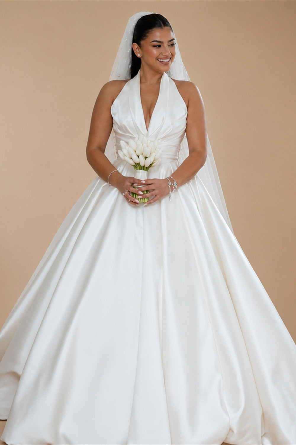 SoDigne A-line Satin Simple Wedding Dresses Sleeveless Halter Bridal Dress Long Wedding Gown Robe De Mairee ﻿Customized