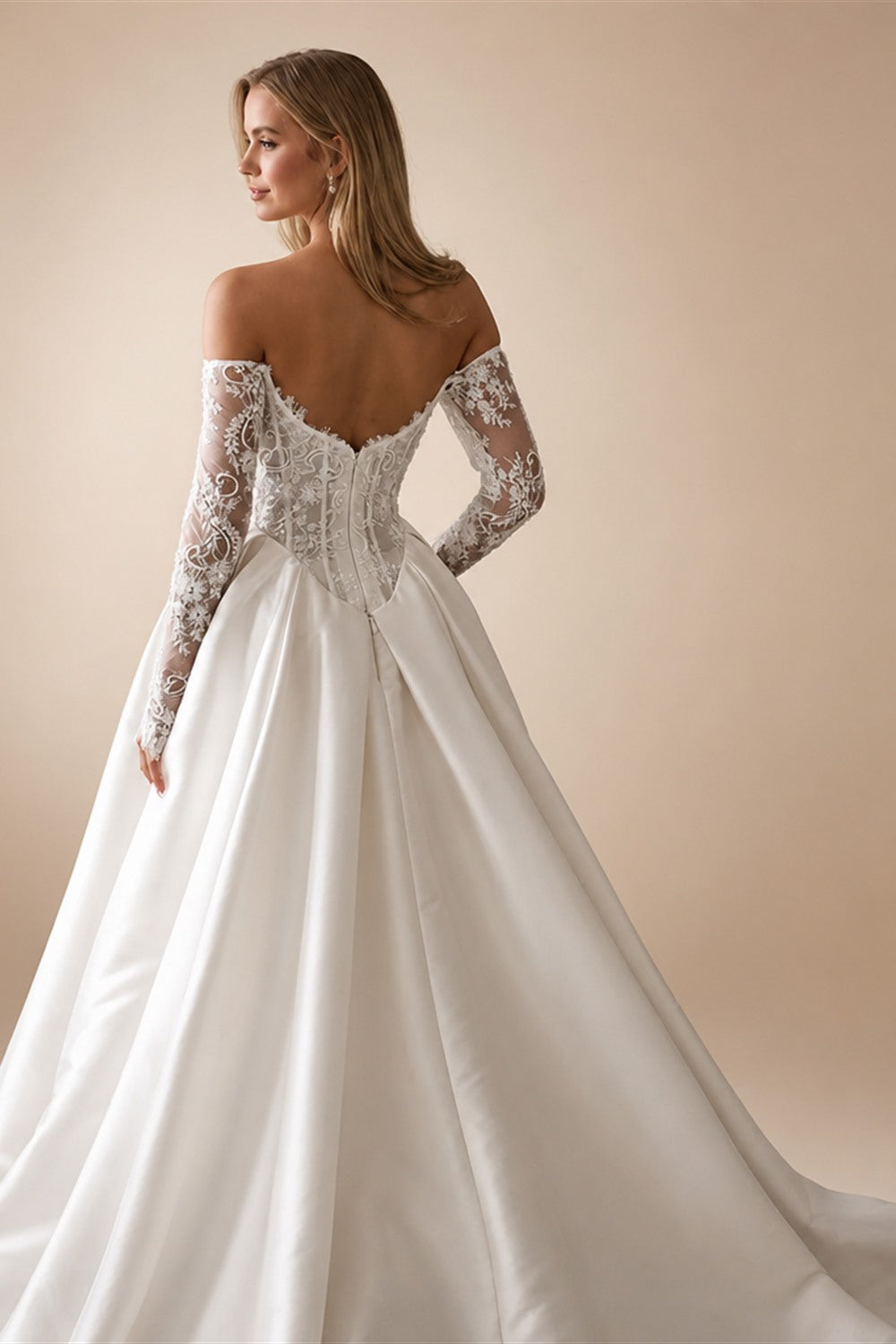 Customized Lace For Sweetheart And 3/4 Sleeve A-Line Satin Skirt Wedding Dress Backless Zipper Bridal Gown Robe De Mariée