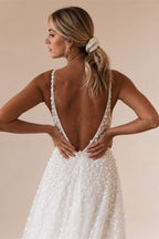 Customized Sexy Backless V Neck Spaghetti Straps Lace Wedding Dresses Luxury Flowers Court Train A Line Vintage Bridal Gown