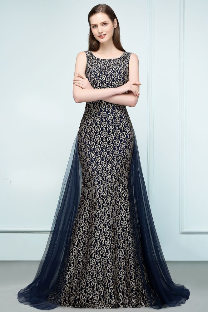 Bodenlanges, ärmelloses Ballkleid mit Rundhalsausschnitt und Spitze in Gold