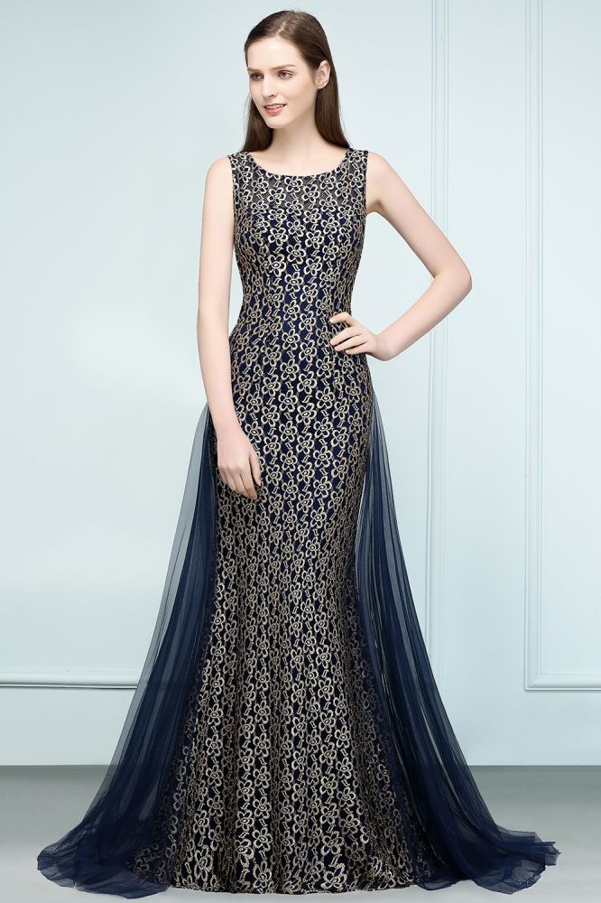 Bodenlanges, ärmelloses Ballkleid mit Rundhalsausschnitt und Spitze in Gold