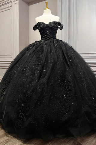 Schulterfreies Ballkleid mit Blumenapplikation von Ladivine 15702
