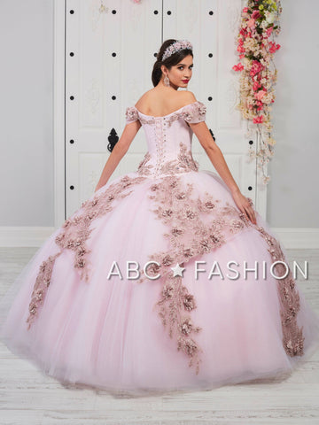 Schulterfreies Quinceanera-Kleid mit Blumenapplikation von LA Glitter 24054