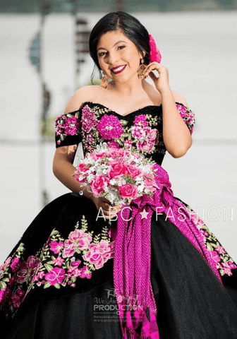Geblümtes Charro-Quittenkleid von Ragazza MV15-115