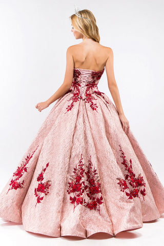 Glitzerndes Ballkleid mit Blumenstickerei von Elizabeth K GL1957