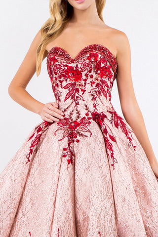 Glitzerndes Ballkleid mit Blumenstickerei von Elizabeth K GL1957