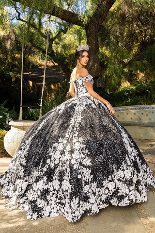 Schulterfreies Ballkleid mit Blumenstickerei von Cinderella Couture 8070J