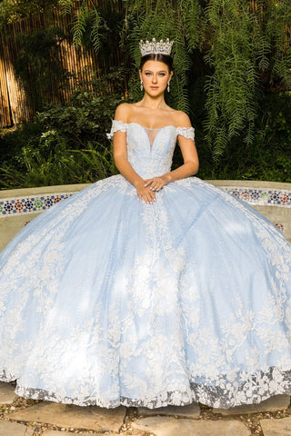 Schulterfreies Ballkleid mit Blumenstickerei von Cinderella Couture 8070J