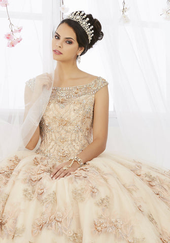 Quinceanera-Kleid mit Blumenstickerei von House of Wu 26918