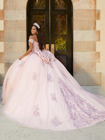 Schulterfreies Quinceanera-Kleid mit Blumenmuster von House of Wu 26061