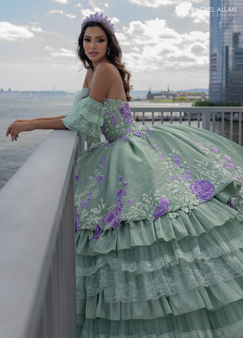 Vestido de quinceanera floral em camadas e renda, de Rachel Allan RQ5002