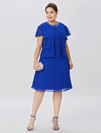 Vestido de mãe da noiva com bainha/coluna, clássico e intemporal, elegante e luxuoso, tamanho grande, decote em joia, comprimento até ao joelho, chiffon, manga curta com cristais, em camadas