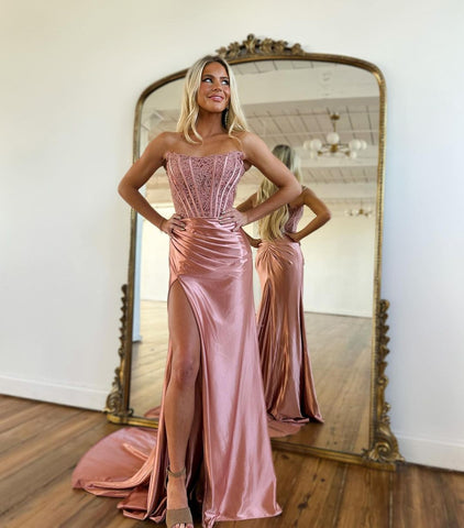 Fuchsia Mermaid Long Strapless Sleeveless Appliques Lace Prom Dress with Slit