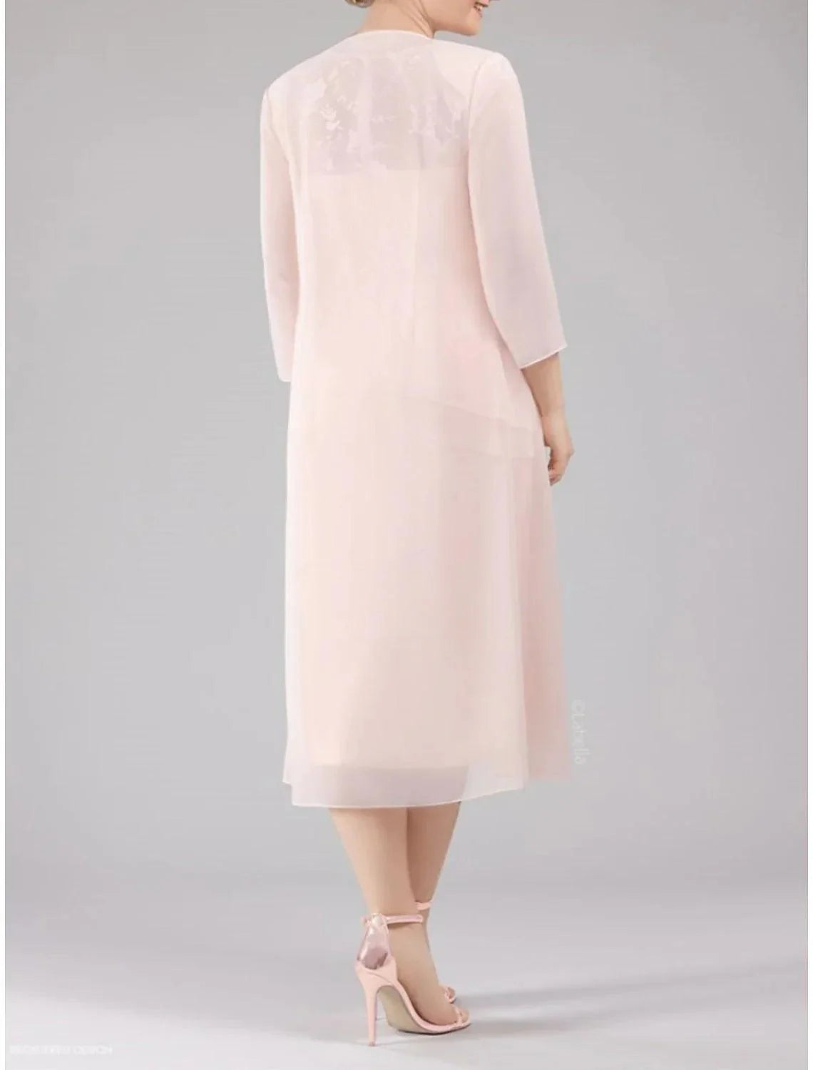 Vestido de festa tubinho/coluna para mãe da noiva, convidada de casamento, elegante, pequeno, decote redondo, comprimento chá, chiffon, manga 3/4 com renda