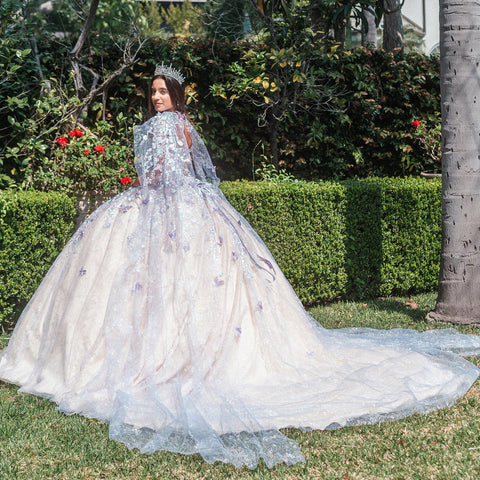 3D Schmetterlings-Cape-Ballkleid von GLS Gloria GL3501