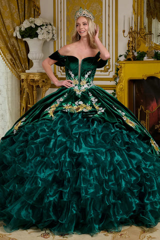 Ballkleid mit Herzausschnitt und Rüschen von Elizabeth K GL3637