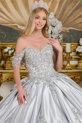 Satin-Ballkleid mit Herzausschnitt von Elizabeth K GL3643