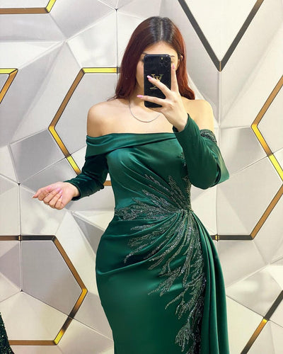 Glamorous Off-the-Shoulder Dark Green Pleated Mermaid Evening Dress