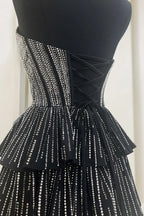 Glitzer-Schwarz Trägerloses A-Linien Korsett Kurzes Homecoming-Kleid mit Perlenstickerei
