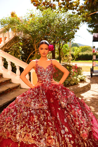 Quinceanera-Kleid mit Glitzerdruck und V-Ausschnitt von Amarra 54275