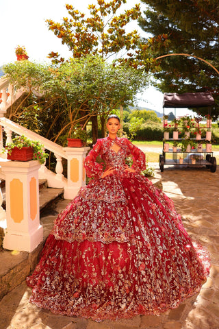 Quinceanera-Kleid mit Glitzerdruck und V-Ausschnitt von Amarra 54275