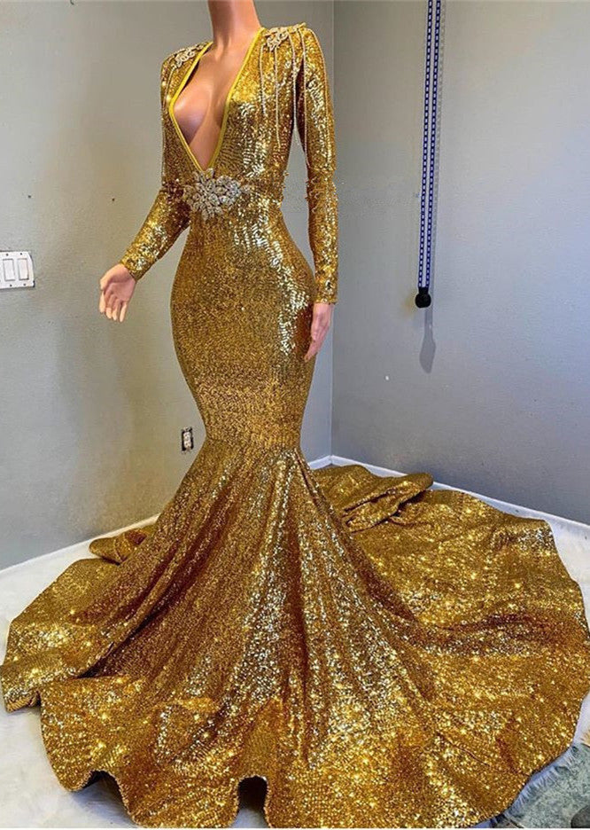 Vestido de festa comprido dourado com lantejoulas, decote em V, estilo sereia, sem alças e mangas