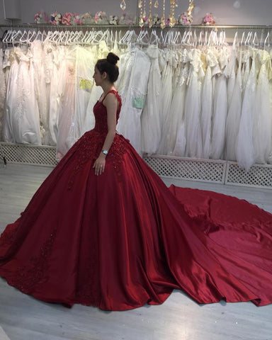 Gorgeous Long Ball Gown Sweetheart Appliques Lace Satin Prom Dress