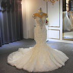 Prächtiges langes Meerjungfrau-Hochhals-Kleid mit Applikationen, Spitze, Kristallen und Tüll für die Hochzeit