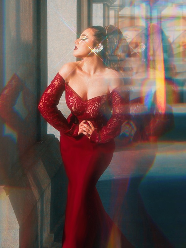 Gorgeous Mermaid Elastic Woven Satin Applique Off-the-Shoulder Long Sleeves Prom Dresses