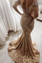 Wunderschönes schulterfreies langes Ballkleid im Meerjungfrauenstil mit Ärmeln