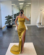 Gorgeous Red Sleeveless Satin Long Mermaid Evening Dress with Split