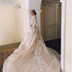 Wunderschönes süßes Spitzen-Tüll-Meerjungfrauen-Brautkleid für Frühling und Sommer