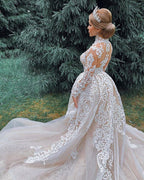 Wunderschönes süßes Spitzen-Tüll-Meerjungfrauen-Brautkleid für Frühling und Sommer